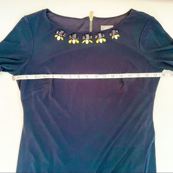 Vince Camuto Jewel Neck Dress - Picture 7 of 9